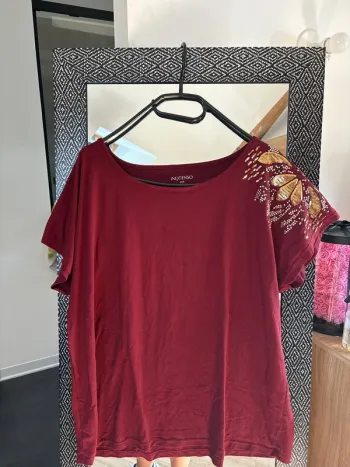 tee shirt