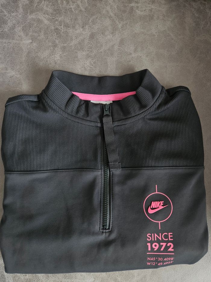 Haut manche longue NIKE