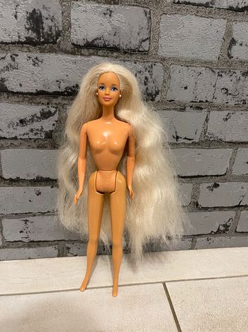 Barbie princesse raiponce