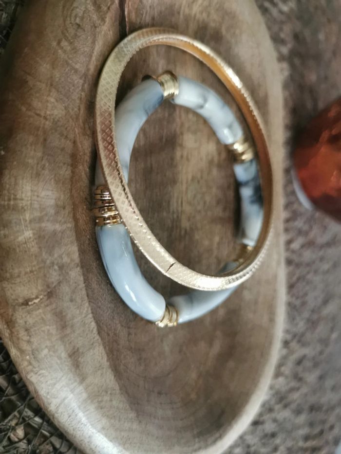 Duo de bracelet doré et perle grise - photo numéro 2