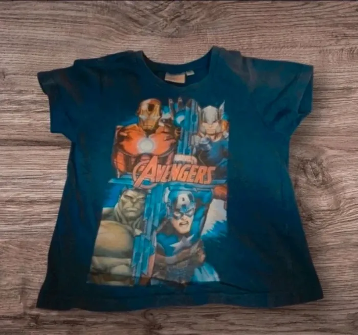 Tee-shirt et short garçon 5ans - photo numéro 2