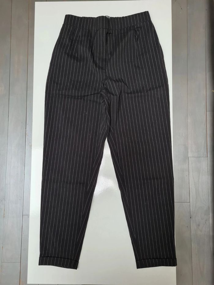 Pantalon à rayures