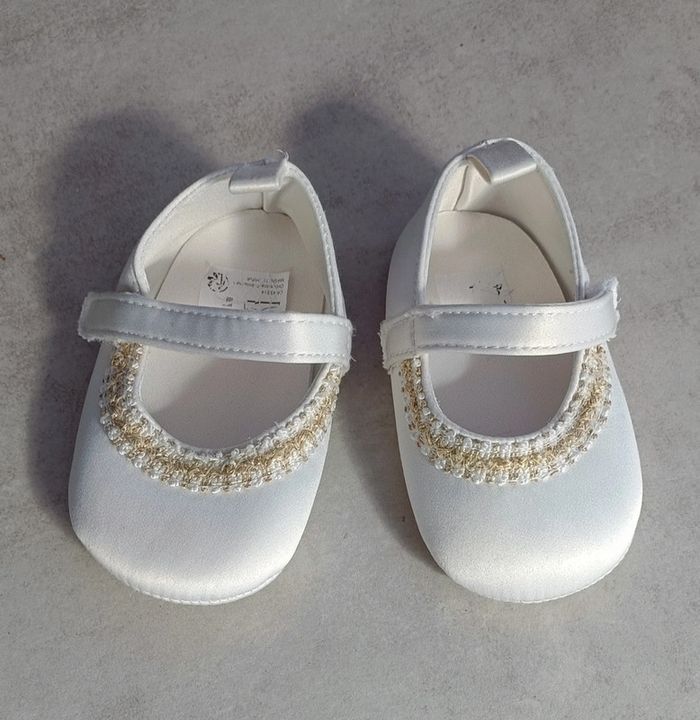 Paire de babies habillées - 20