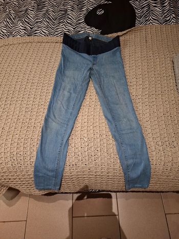 Pantalon de grossesse marque esprit