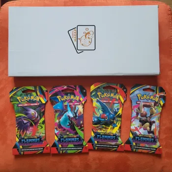 Lot 4 boosters Pokémon Méga Evolution Flammes Fantasmagoriques et une protection acrylique