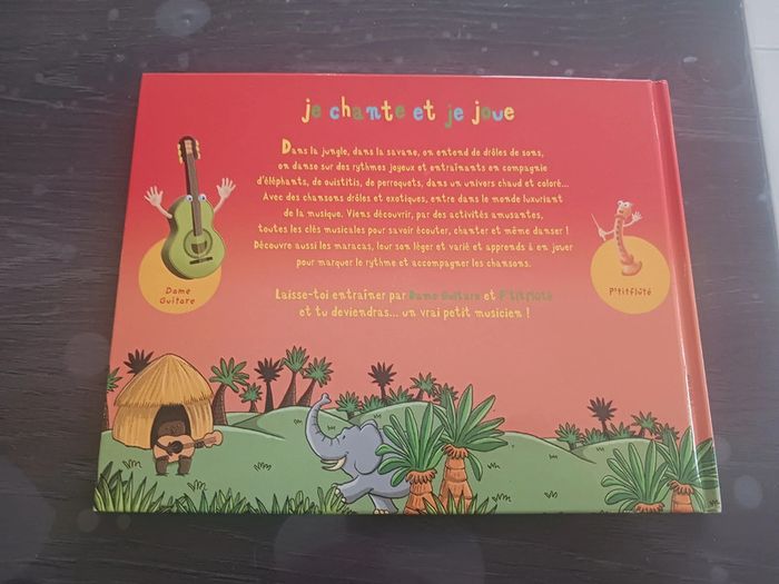 Je chante et je joue avec mes maracas - photo numéro 4