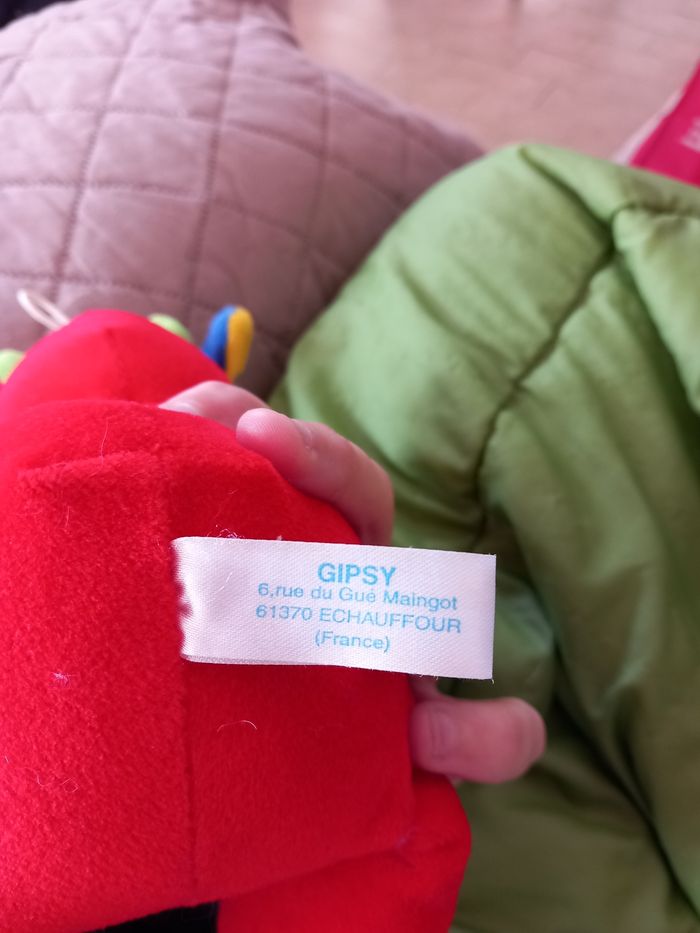 Vache rouge en peluche - photo numéro 4