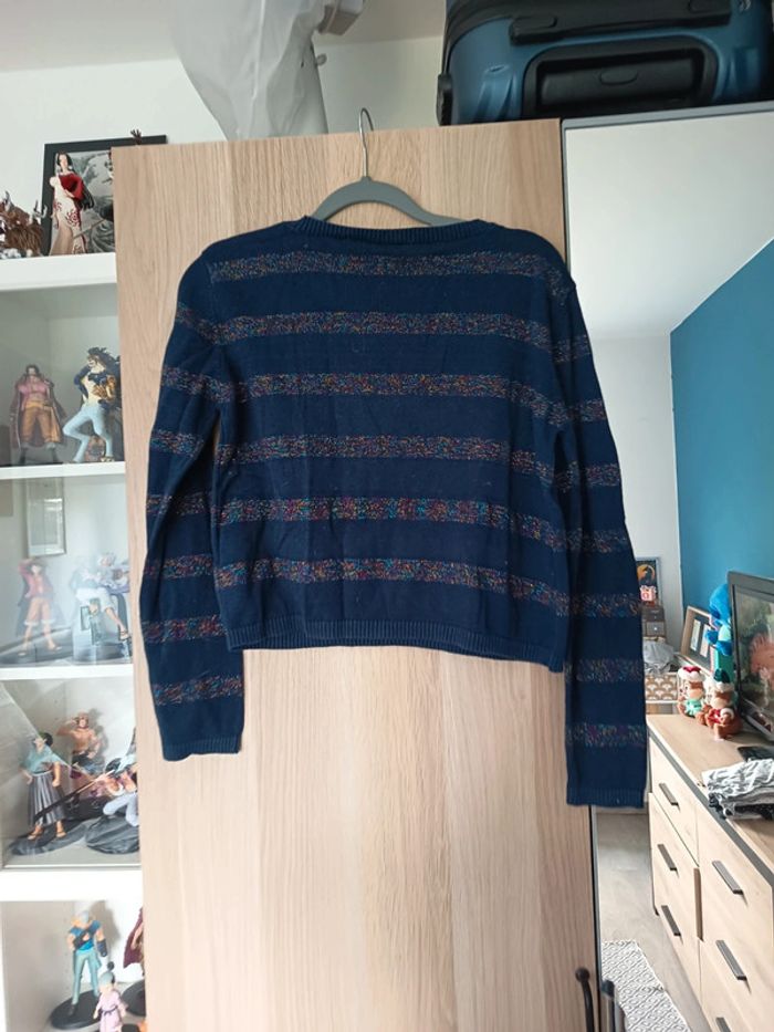 Pull bleu marine "yeah" Kiabi - Taille 18 ans = S 36 - photo numéro 4