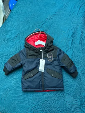 Doudoune catimini neuve