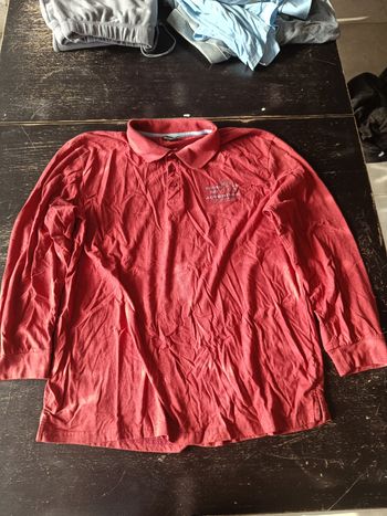 Polo rouge