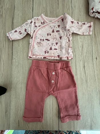 Ensemble bébé fille 3 mois