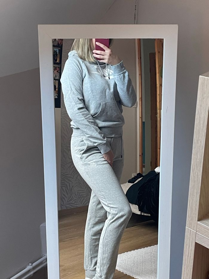 Ensemble de jogging Nike - photo numéro 4