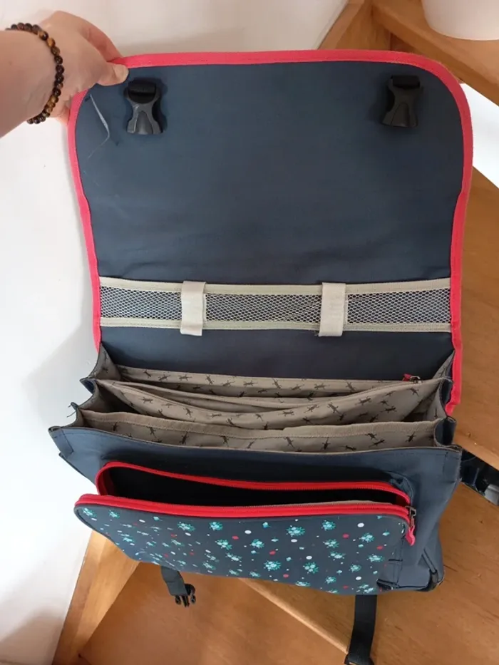 Cartable fille caméléon , 3 compartiments , fleurie - photo numéro 15