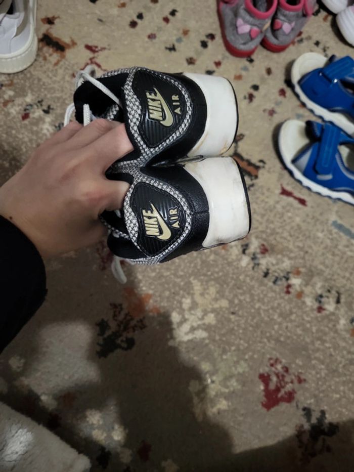 Nike air max taille 28.5 - photo numéro 9