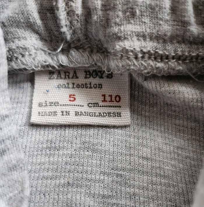 Tee shirt à capuche Zara - photo numéro 3