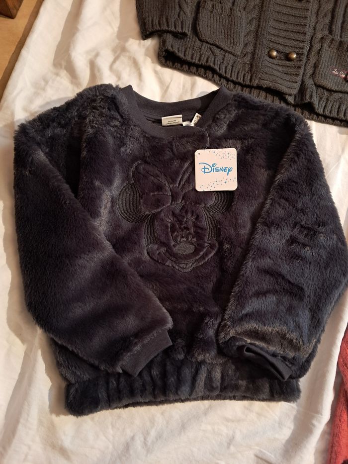 Lot de vêtements 6ans pulls et gilets 6ans fille neufs - photo numéro 2