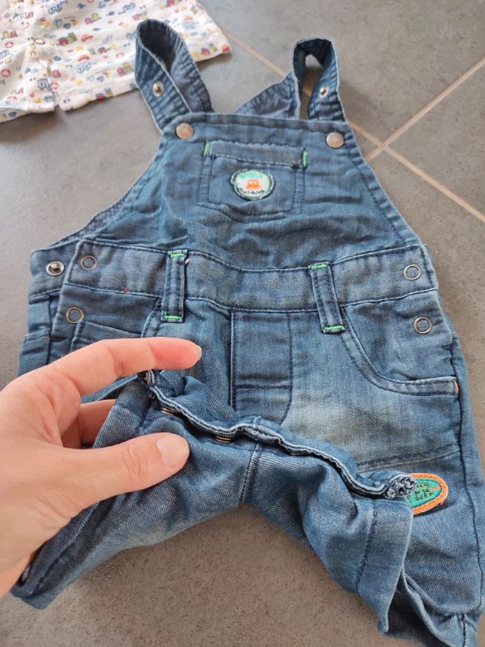 Lot 2 ensembles 9 mois - photo numéro 3