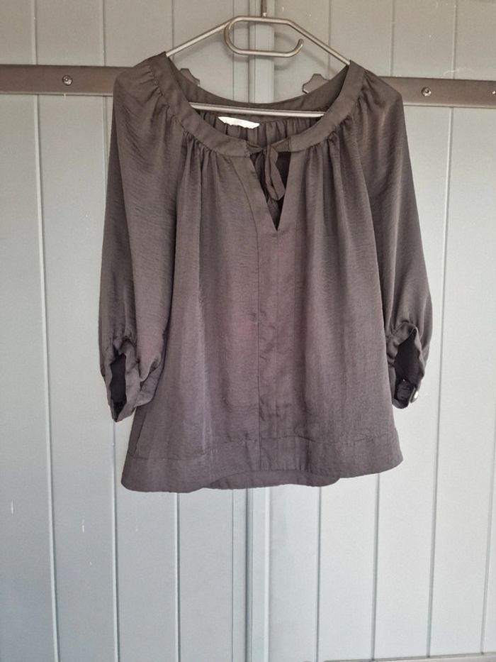 Blouse noire manches 3/4 avec noeud - photo numéro 4