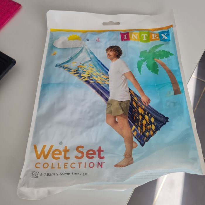 Matelas de piscine - photo numéro 2