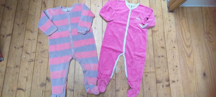 Lot 2 pyjamas petit bateau fille 18 mois
