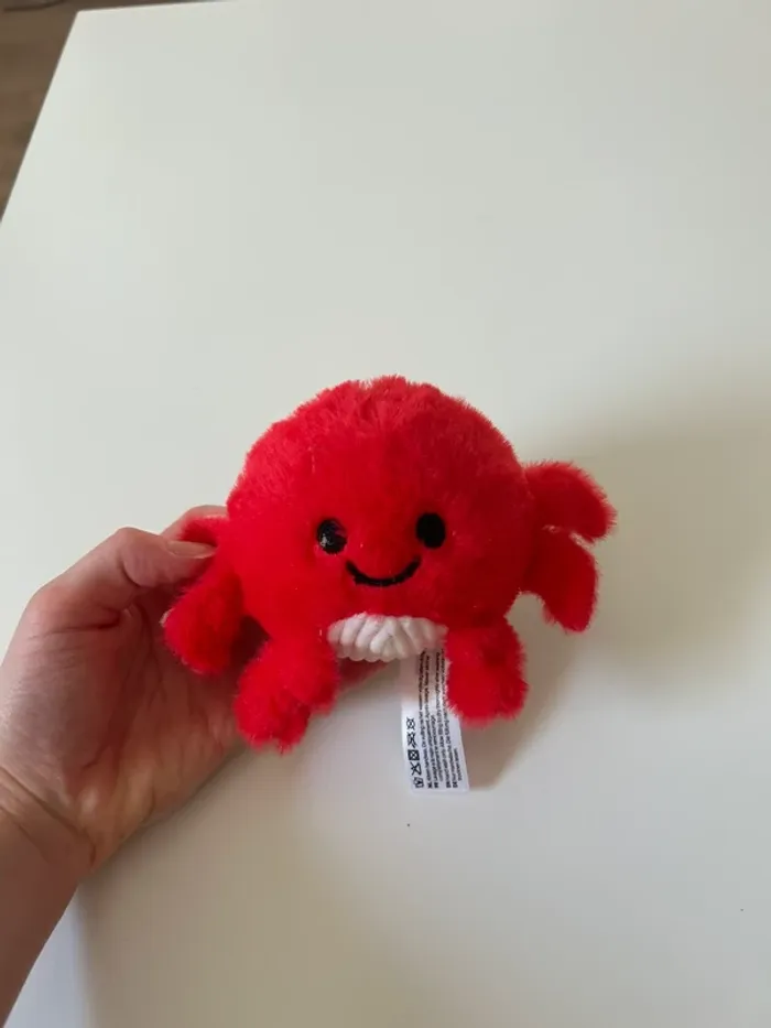 Peluche crabe