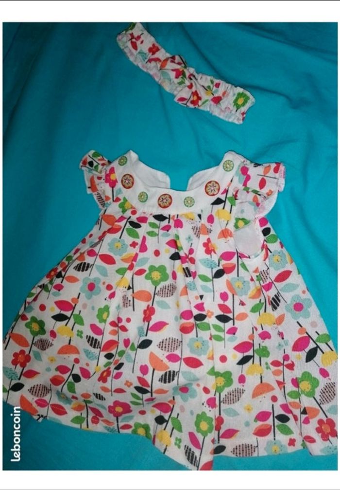 Robe et bandeau 3 mois neuf