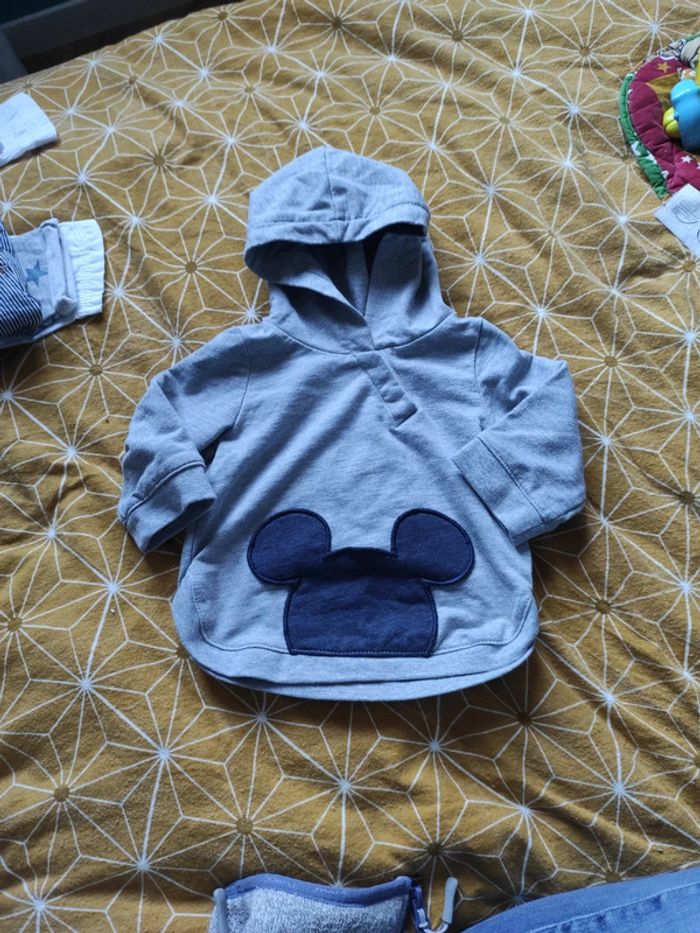 Sweat shirt Mickey capuche