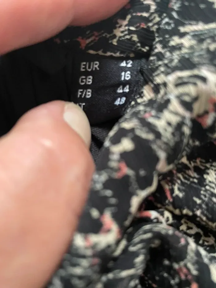 Superbe robe longue manches en voile en 42/44 excellent état de chez Body Flirt - photo numéro 14