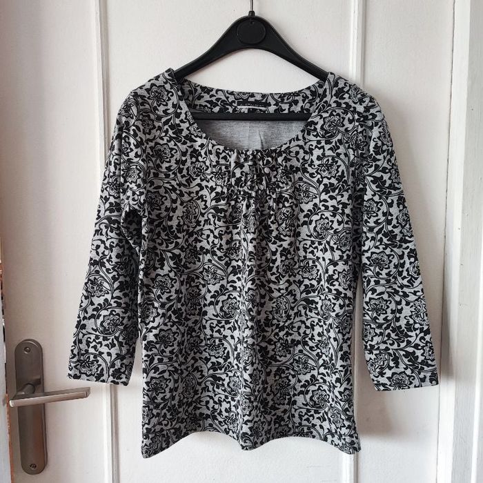 Haut manches 3/4 imprimé, tee shirt manches longues