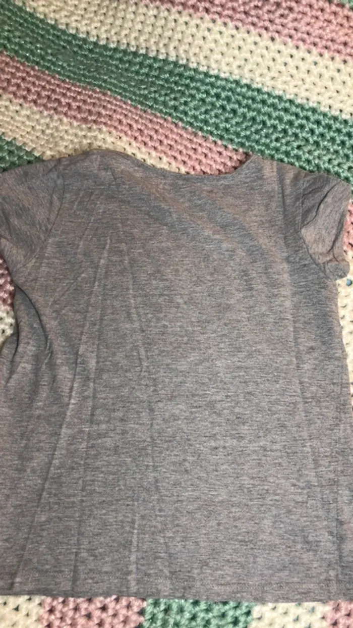 T shirt 6/8ans Minnie - photo numéro 4