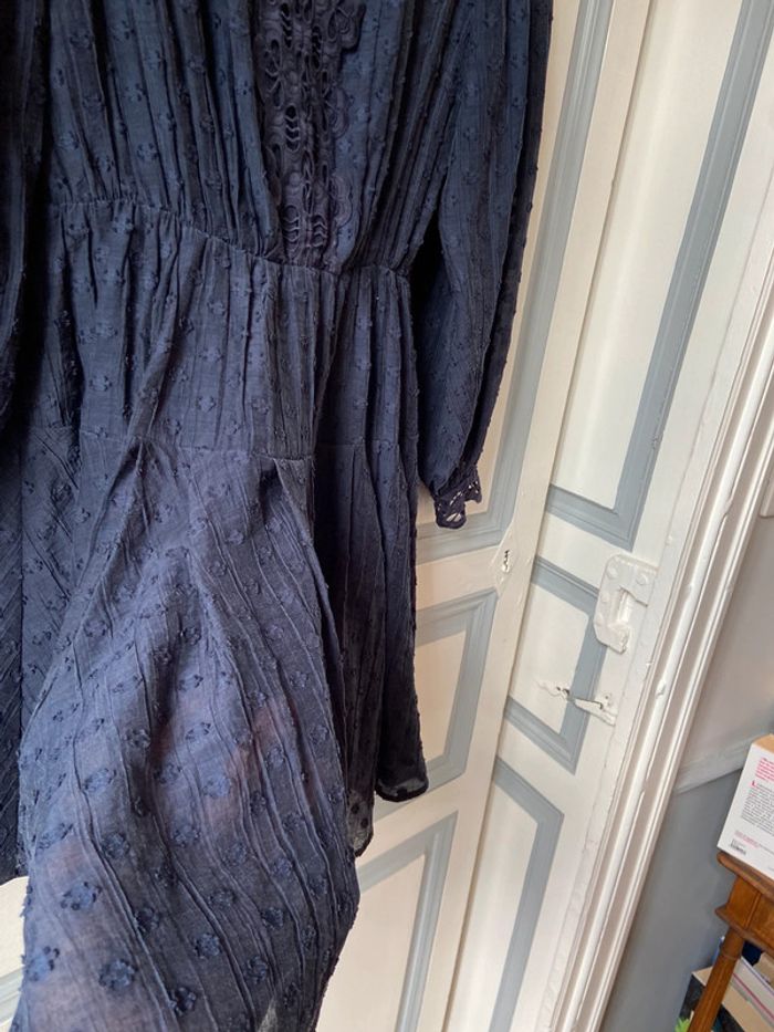 Robe courte bleu marine Claudie Pierlot taille 36 - photo numéro 9