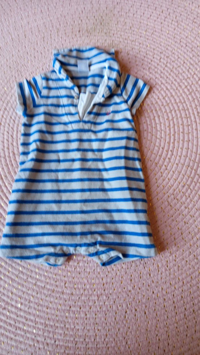 Combinaison short 12 mois petit bateau. - photo numéro 2