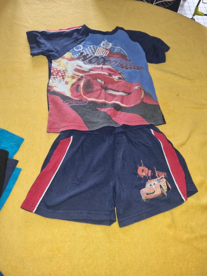 Tee shirt et short cars
