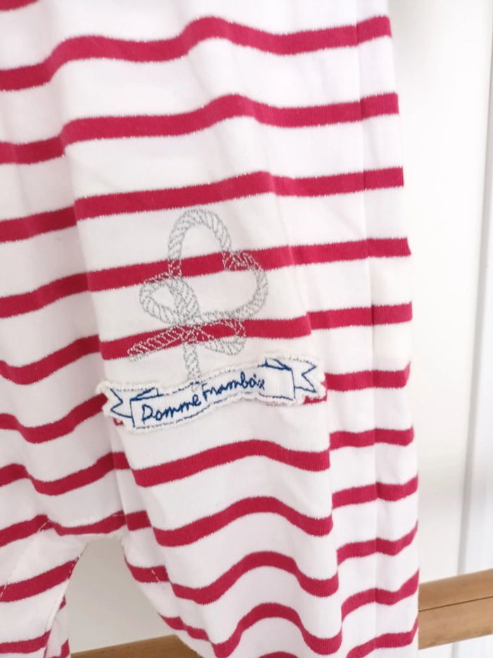 Grenouillère de marque Pomme Framboise taille 6 mois neuve avec étiquette 🏷 - photo numéro 3