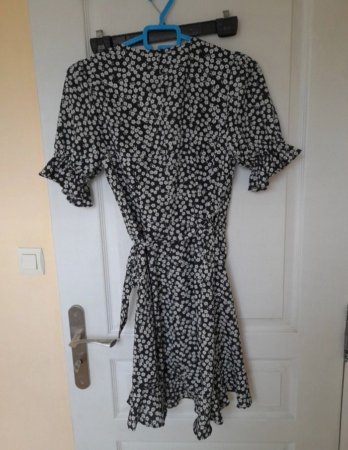 Robe courte - photo numéro 2