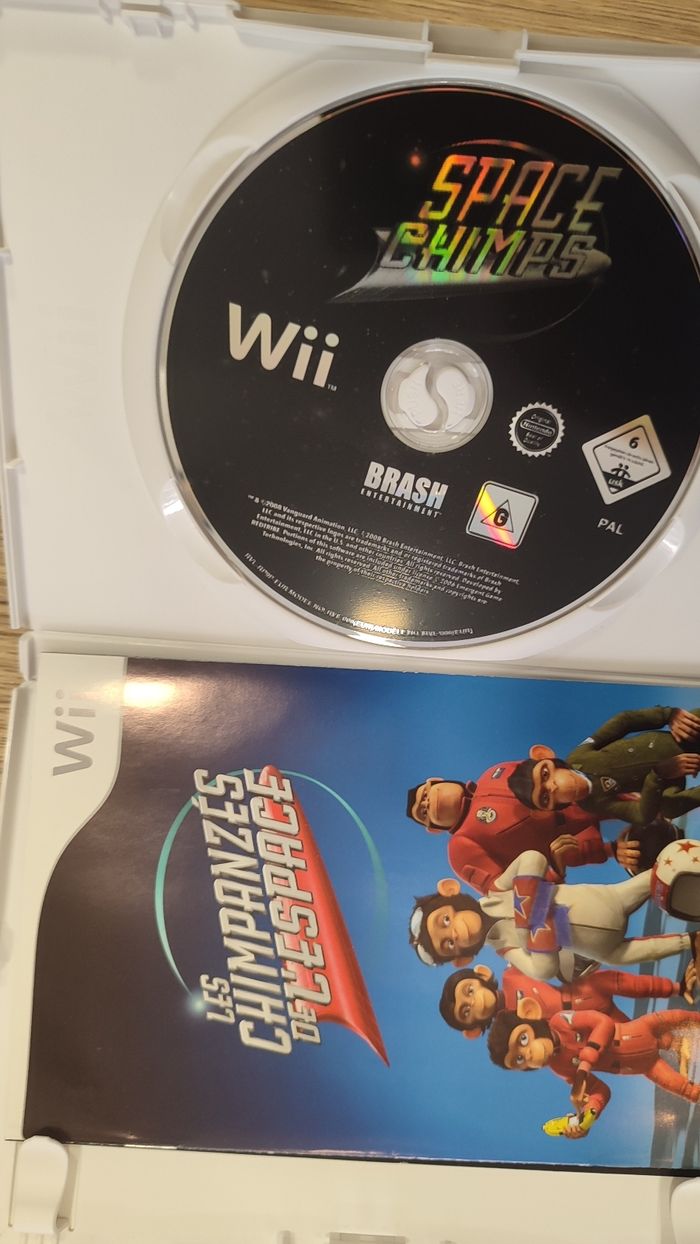 Les chimpanzés de l'espace wii - photo numéro 2