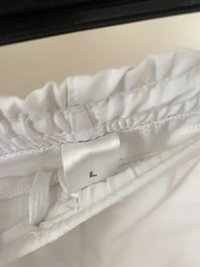 Short blanc homme basique – taille L - photo numéro 3