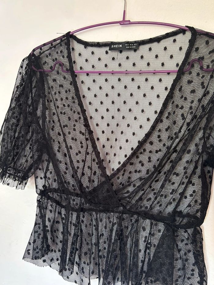 Femme 👩🏻 Blouse noir transparente shein taille 36 - photo numéro 2