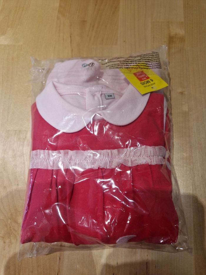 Robe 6 mois - photo numéro 2