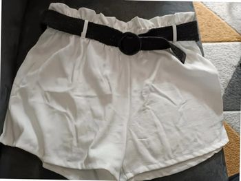 Short léger femme avec ceinture taille 44