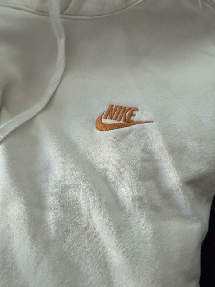 Pull Nike - photo numéro 2