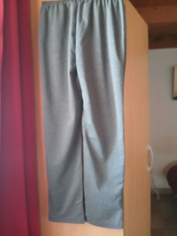 Jogging femme gris - photo numéro 3