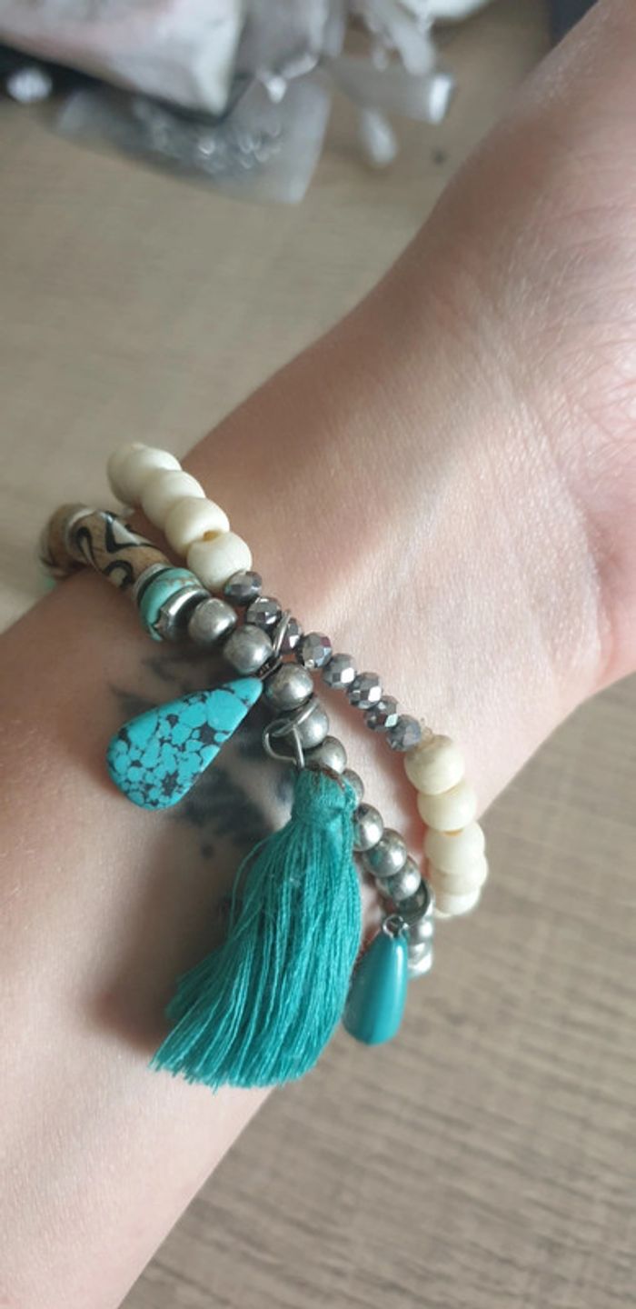 Bracelet perles turquoise/blanc cassé