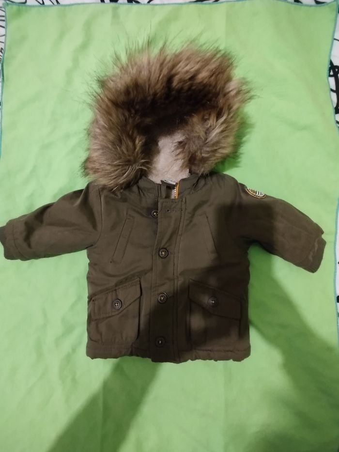 Doudoune tape a l'oeil