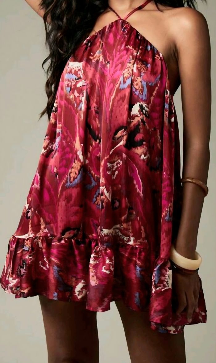 Robe neuve avec étiquette dos nu bordeaux Miss Guided - photo numéro 5