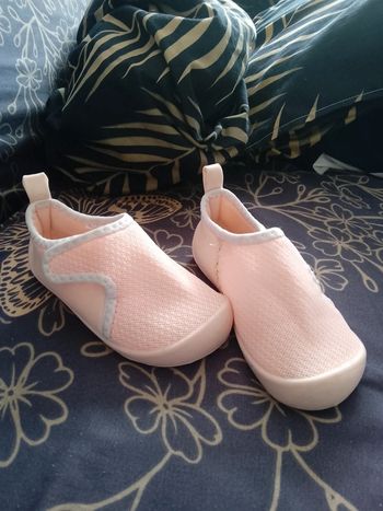 Chaussures sport fille 23