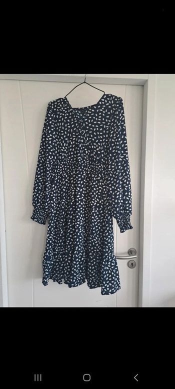 Robe Shein L