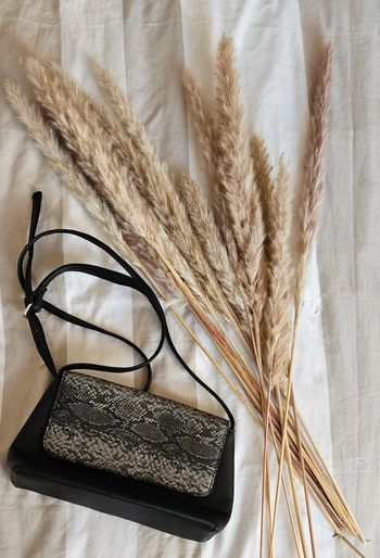 Sac bandoulière imitation peau de serpent