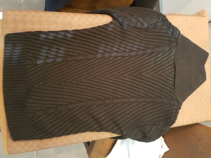 Pull noir - photo numéro 5