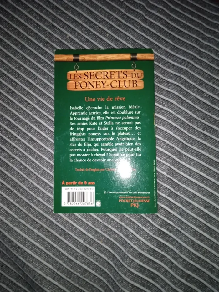 Les Secrets du Poney-Club Une vie de rêve - photo numéro 2